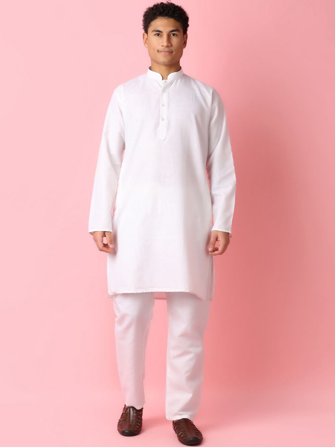 

V-Mart Mandarin Collar Straight Kurta with Pyjamas, White