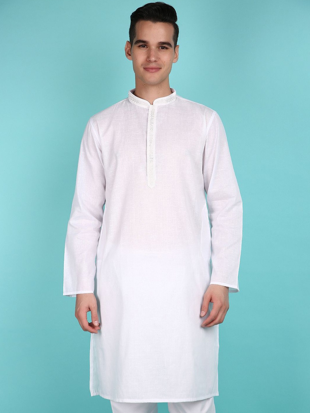 

V-Mart Mandarin Collar Straight Kurta with Pyjamas, White