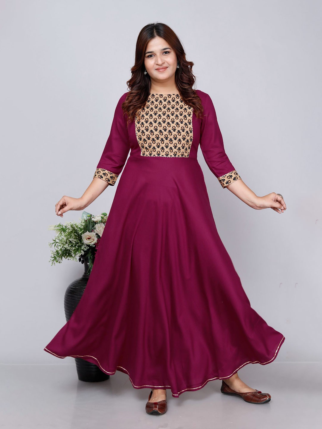 

FCV Maxi Dress, Maroon