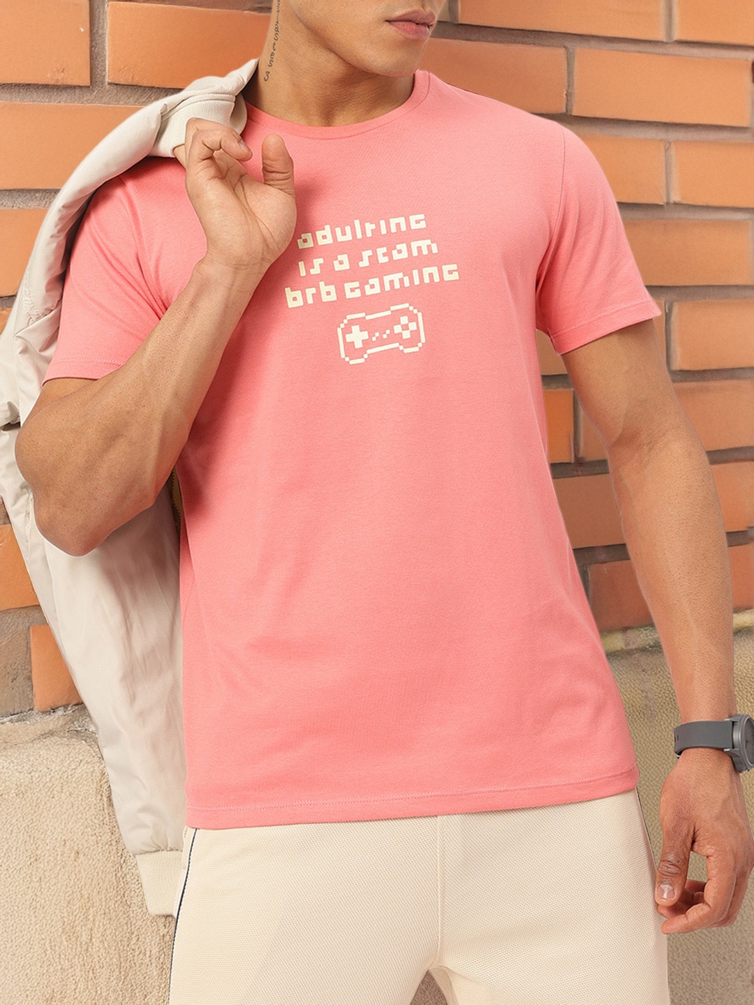 

Kook N Keech Game On Mode Graphic Tee, Pink