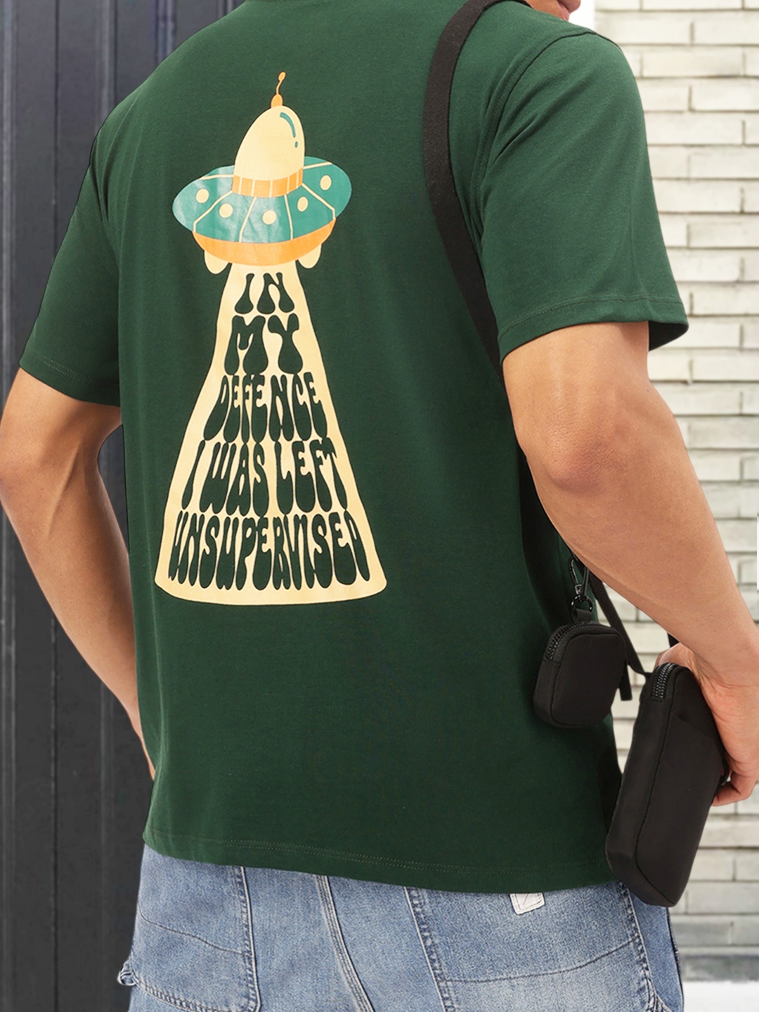 

Kook N Keech It Guy Essential Graphic Printed T-shirt, Green