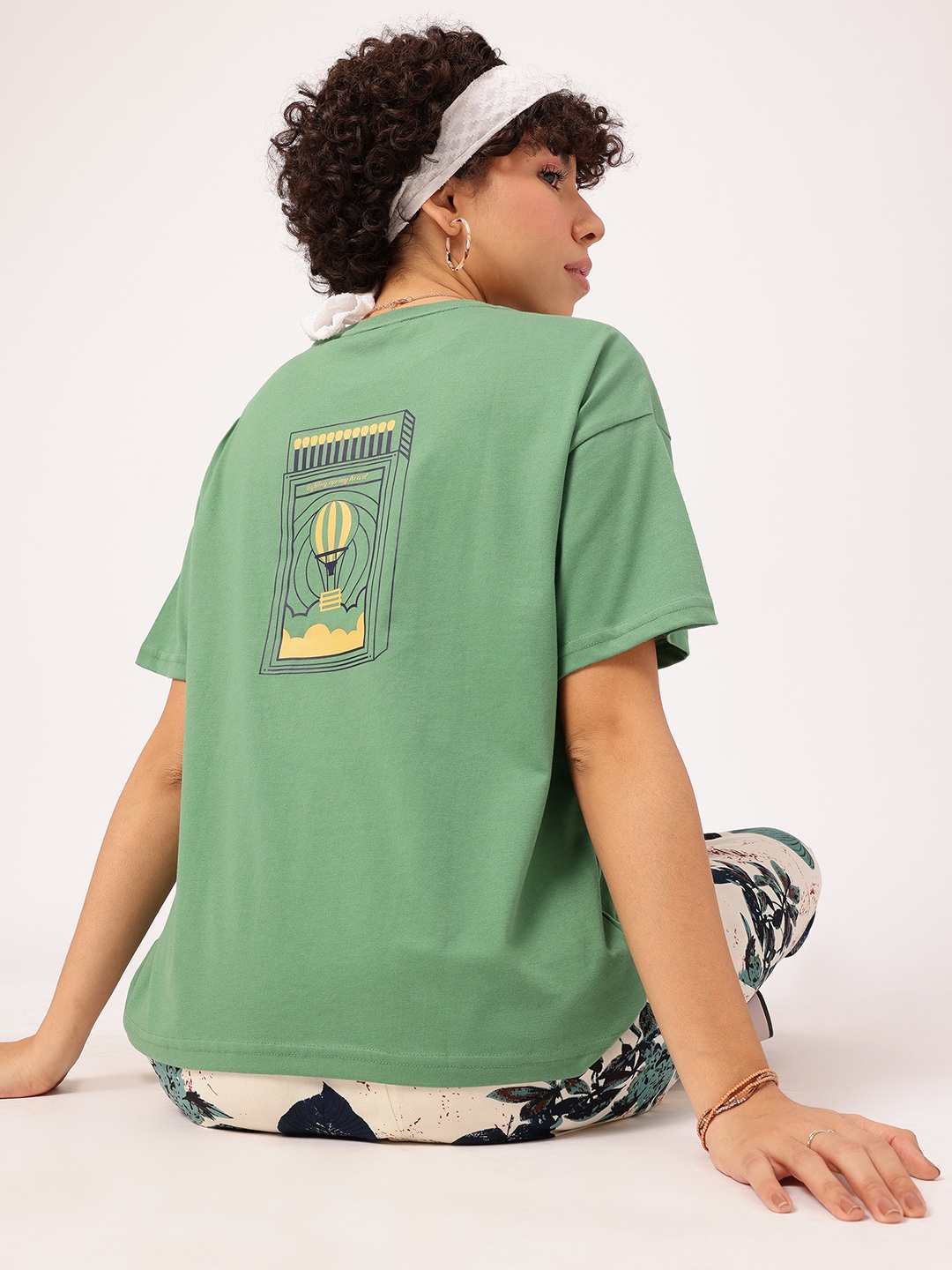 

DressBerry Laid-Back Luxe Back-Printed Drop Sleeves Relaxed Tee, Green