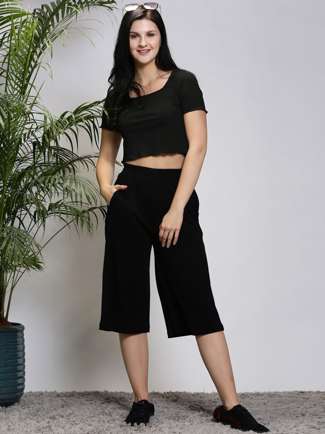 

Sera Basics Short Sleeved Top & Skirt Co-Ord, Black