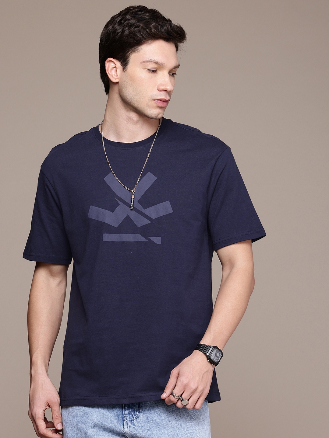 

WROGN Men Brand Logo Printed Pure Cotton T-shirt, Navy blue