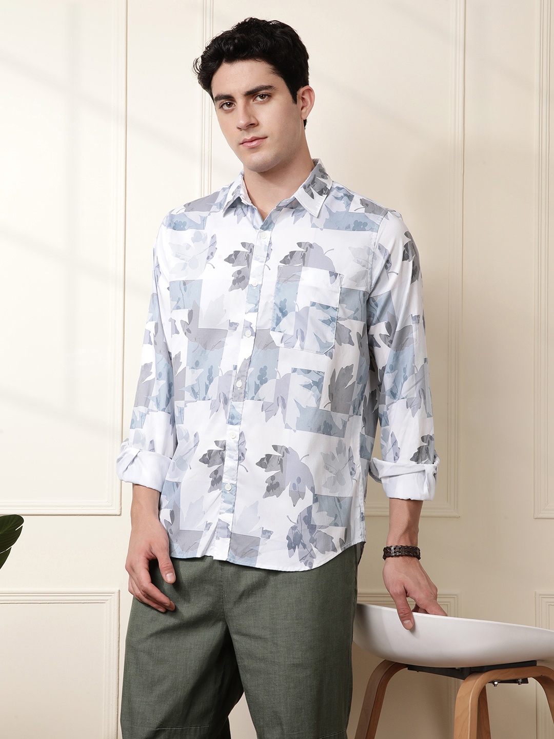 

WROGN Abstract Printed Opaque Casual Shirt, White