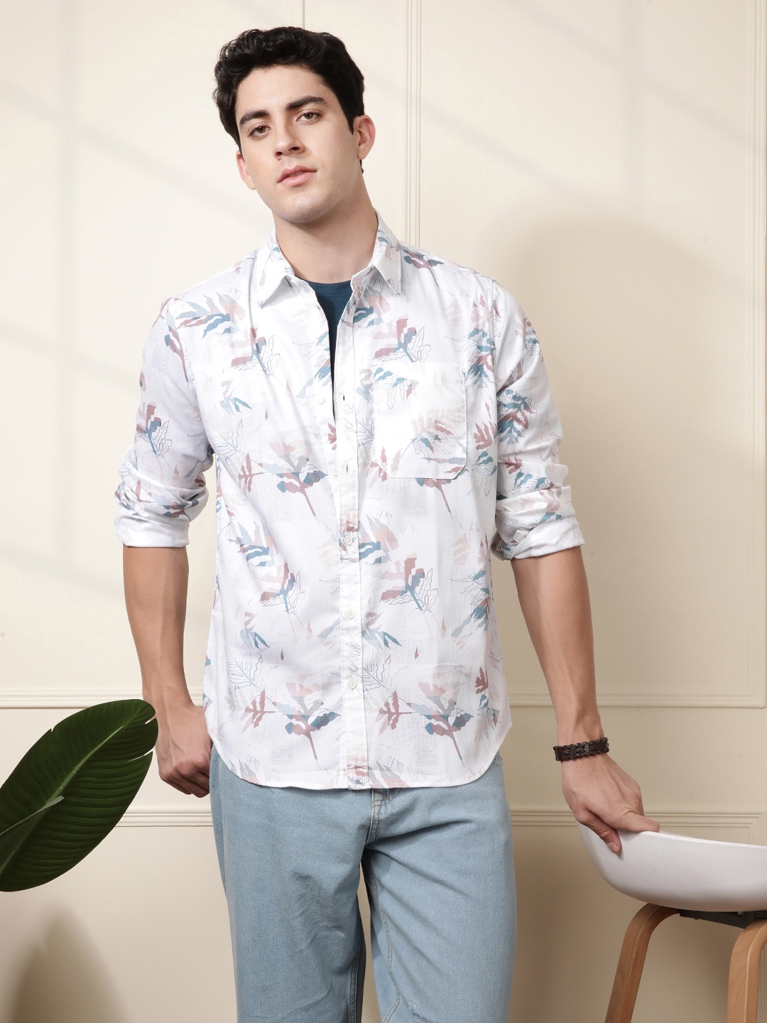 

WROGN Floral Printed Opaque Casual Shirt, White