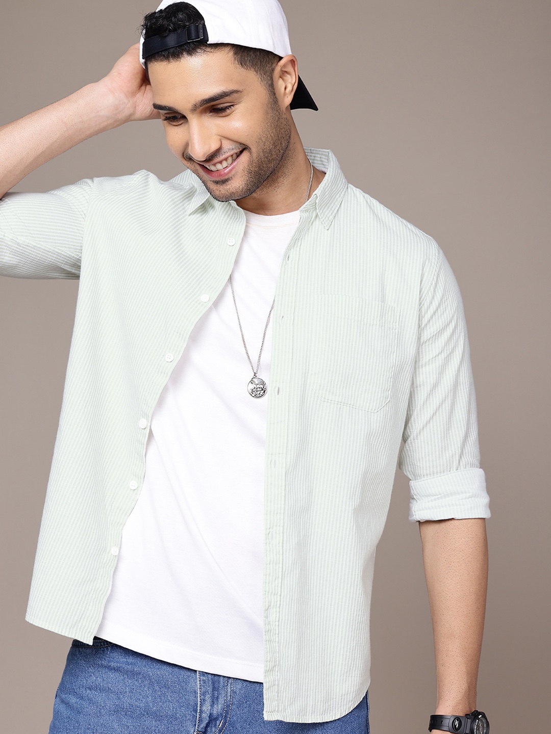 

WROGN Pure Cotton Striped Casual Shirt, Green