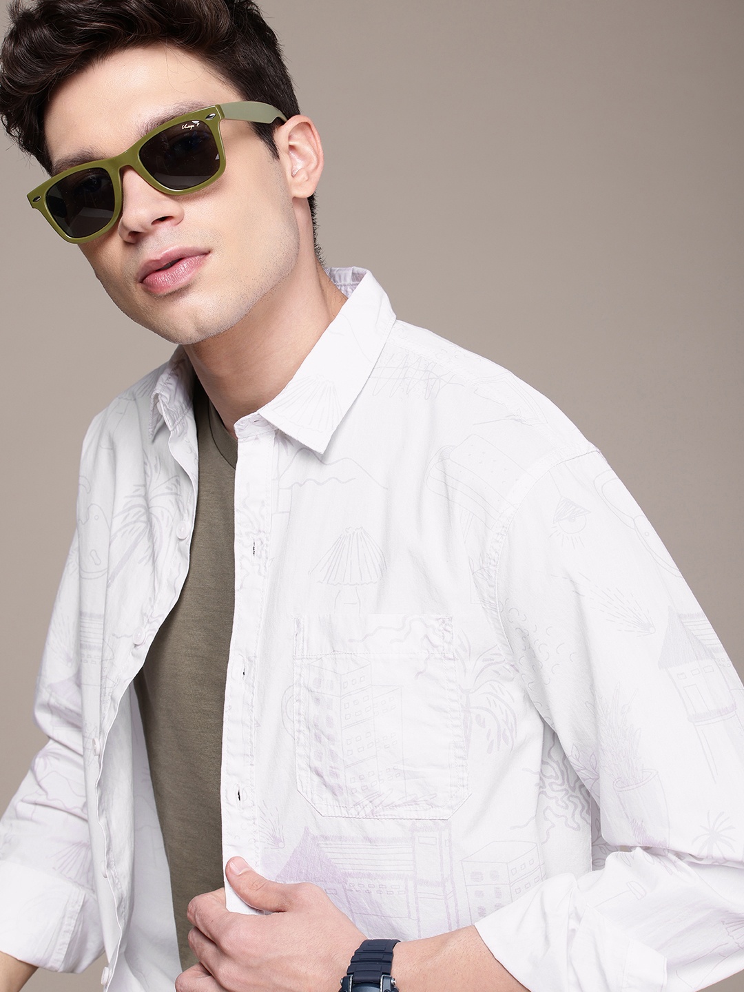 

WROGN Opaque Conversational Printed Pure Cotton Casual Shirt, White