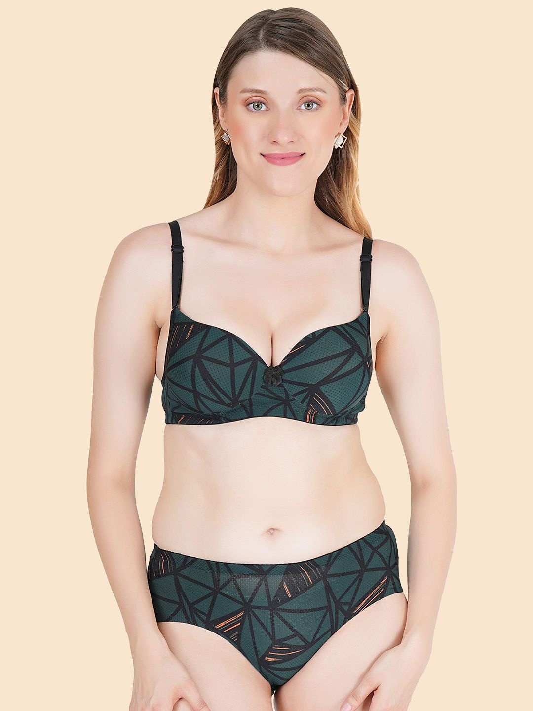 

Tweens Printed Heavily Padded Lingerie Set, Green