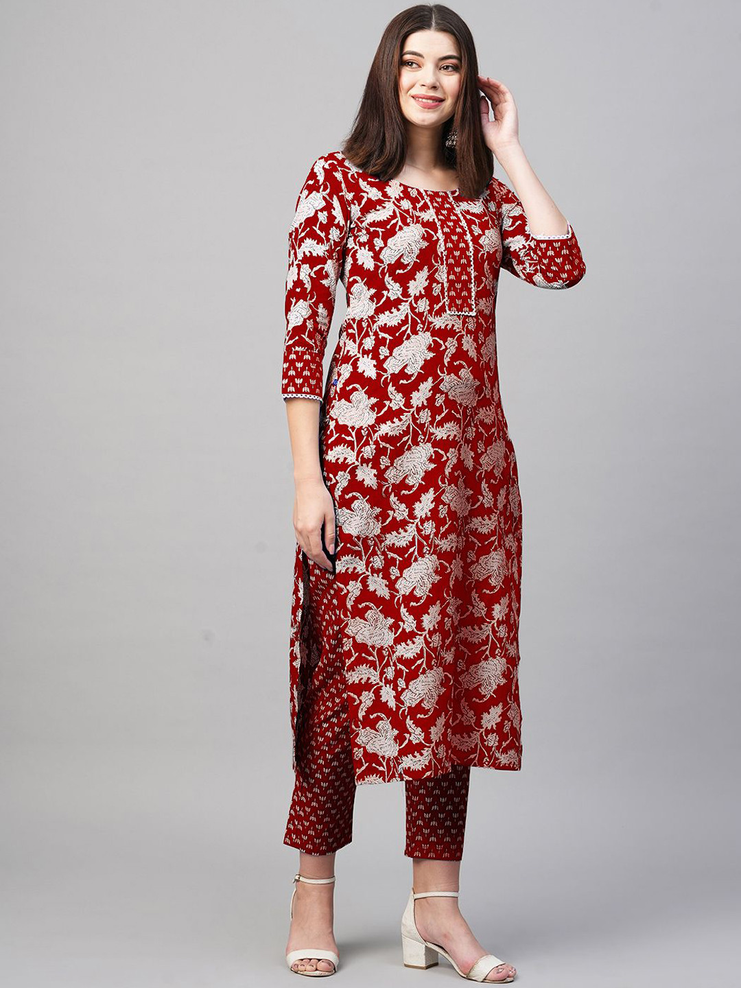 

KALINI Floral Printed Round Neck Straight Kurta With Trousers, Red
