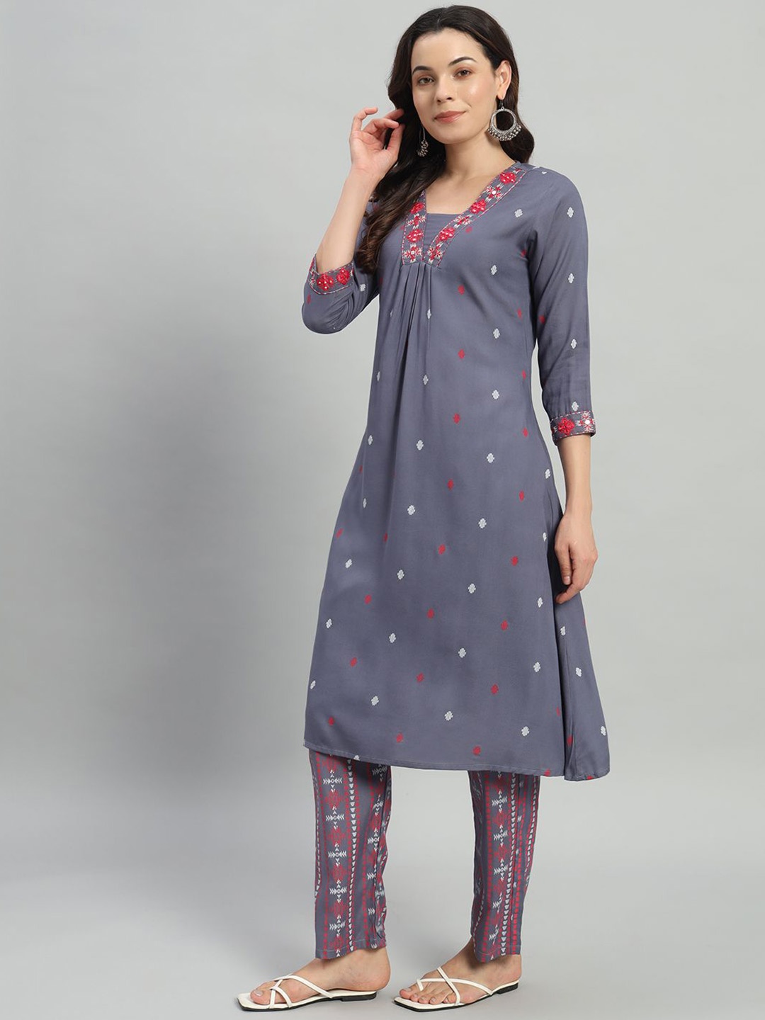 

ASHRU Ethnic Motifs Embroidered A-Line Thread Work Kurta with Trousers, Grey