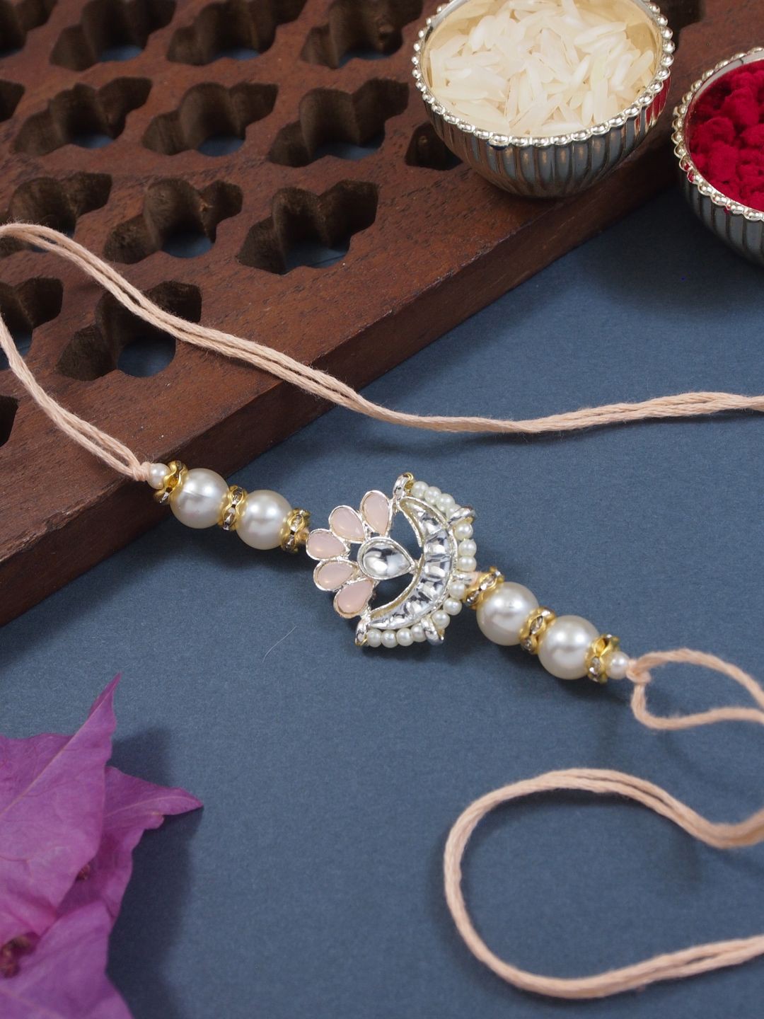 

I Jewels Kundan Thread Rakhi, Peach