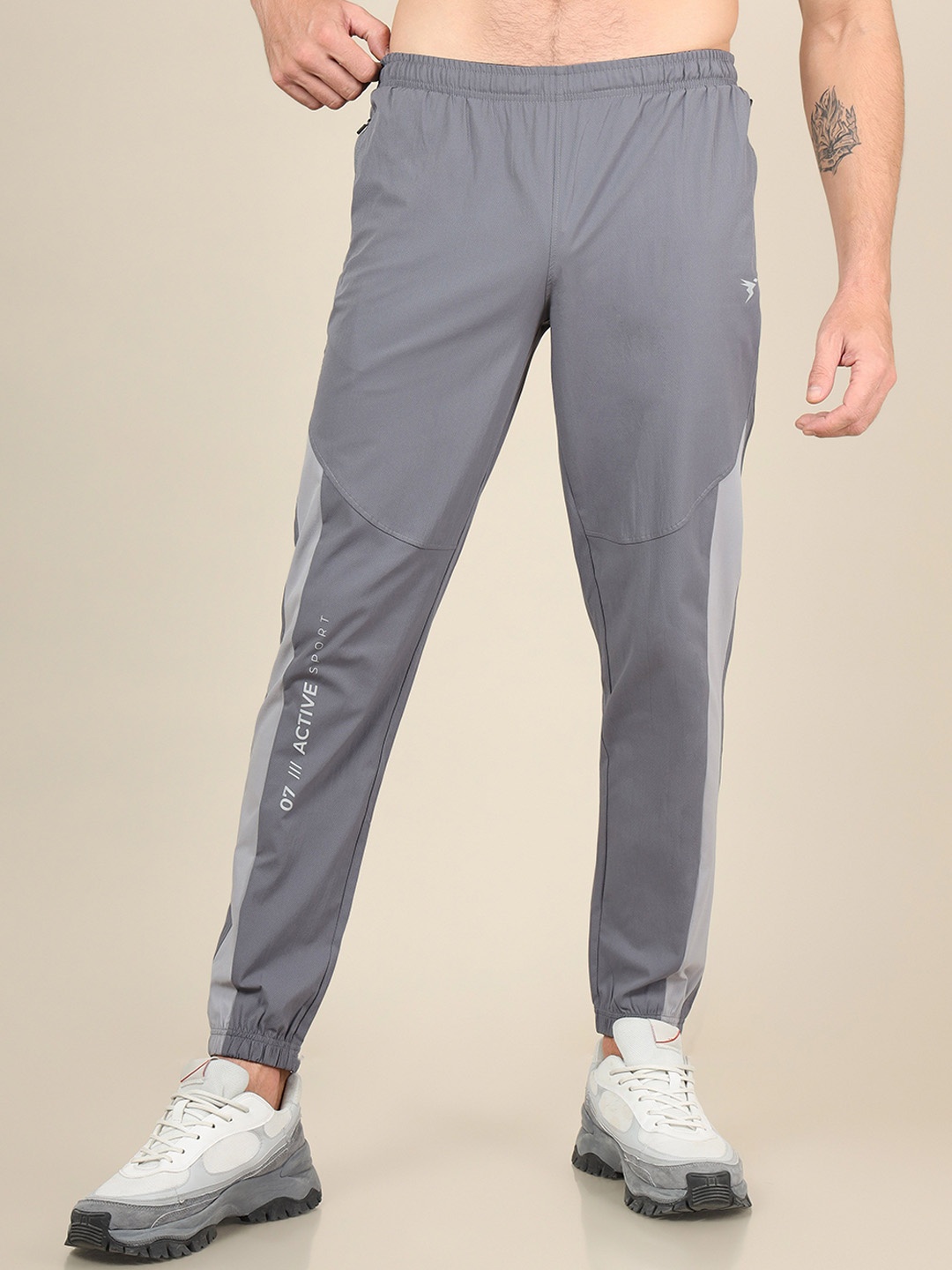 

Technosport Men Solid Slim Fit Sports Rapid-Dry Joggers, Grey