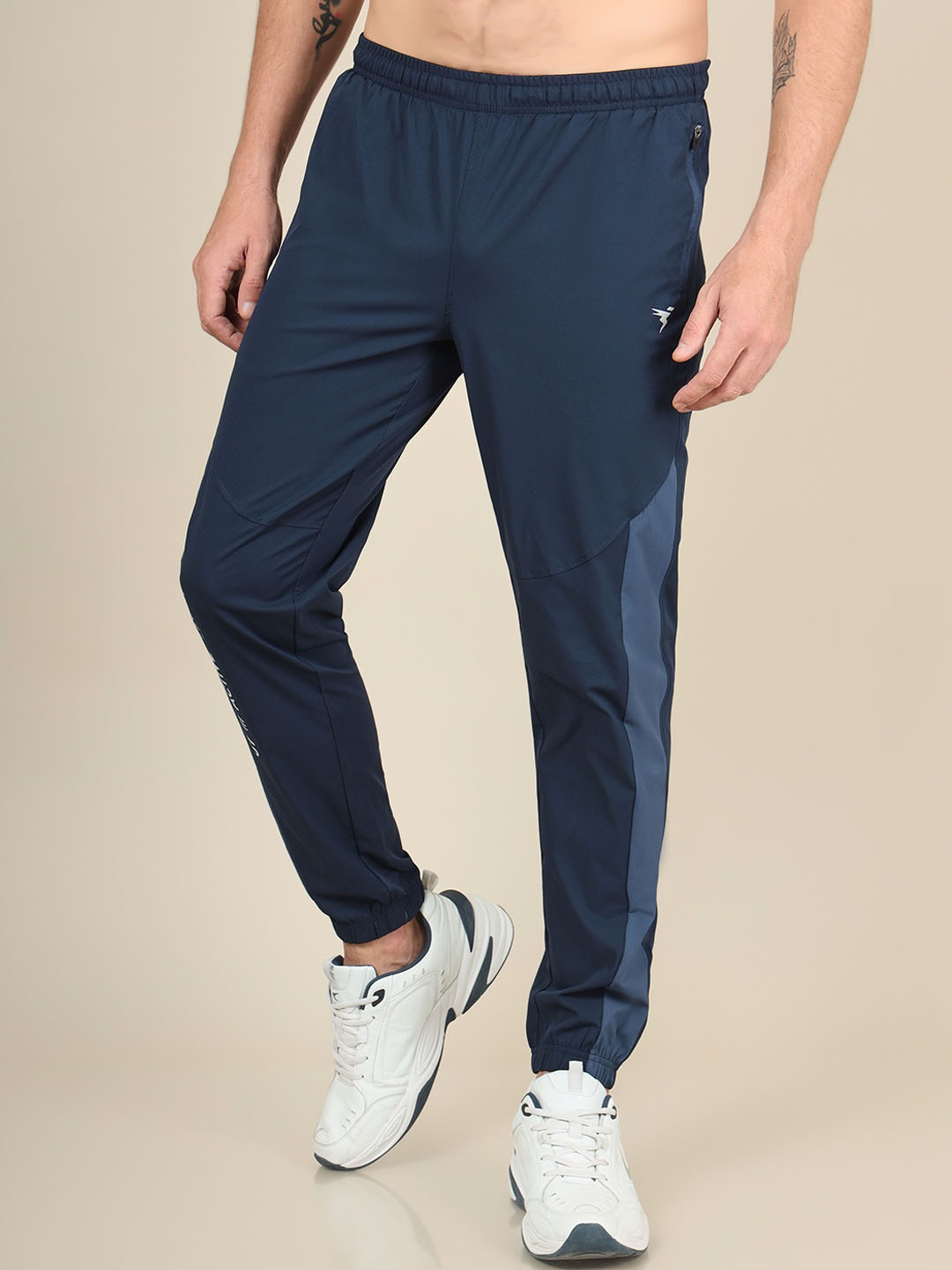 

Technosport Men Solid Slim Fit Sports Rapid-Dry Joggers, Navy blue