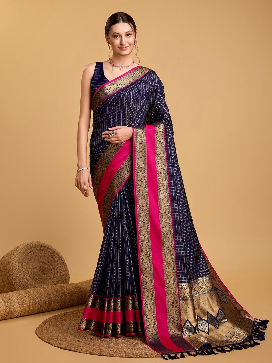 

ORUS Woven Design Zari Banarasi Saree, Navy blue