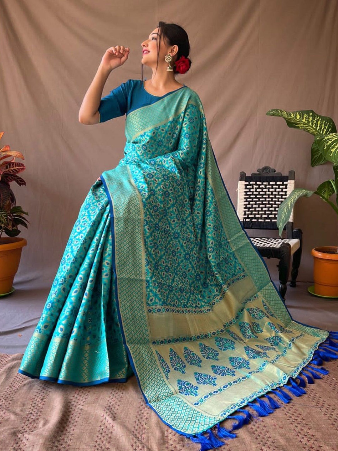 

ORUS Ethnic Motifs Zari Patola Saree, Blue