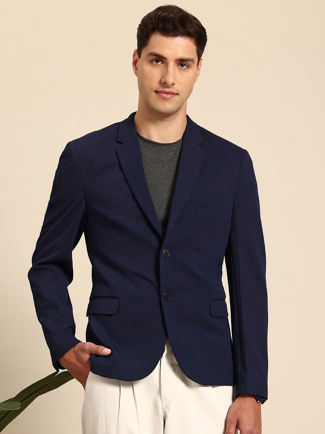 

Mast & Harbour Textured Regular Fit Checked Single-Breasted Semi-formal Blazer, Navy blue