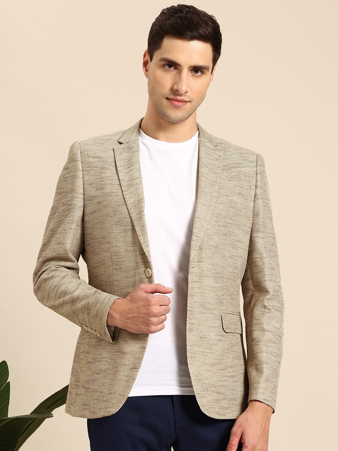 

Mast & Harbour Single-Breasted Notched Lapel Collar Blazer, Beige