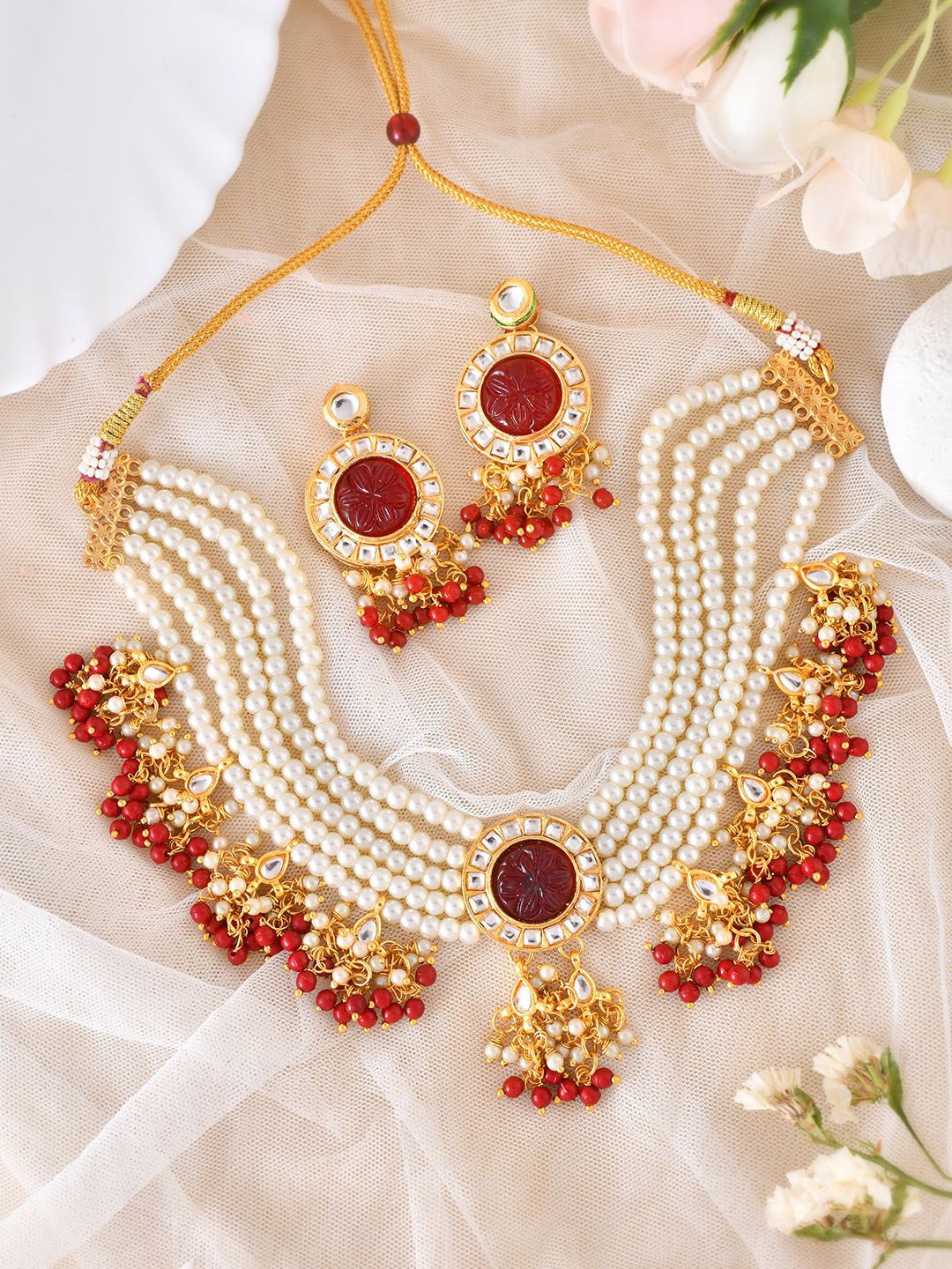 

Silvermerc Designs Gold-Plated Kundan Studded & Beaded Jewellery Set