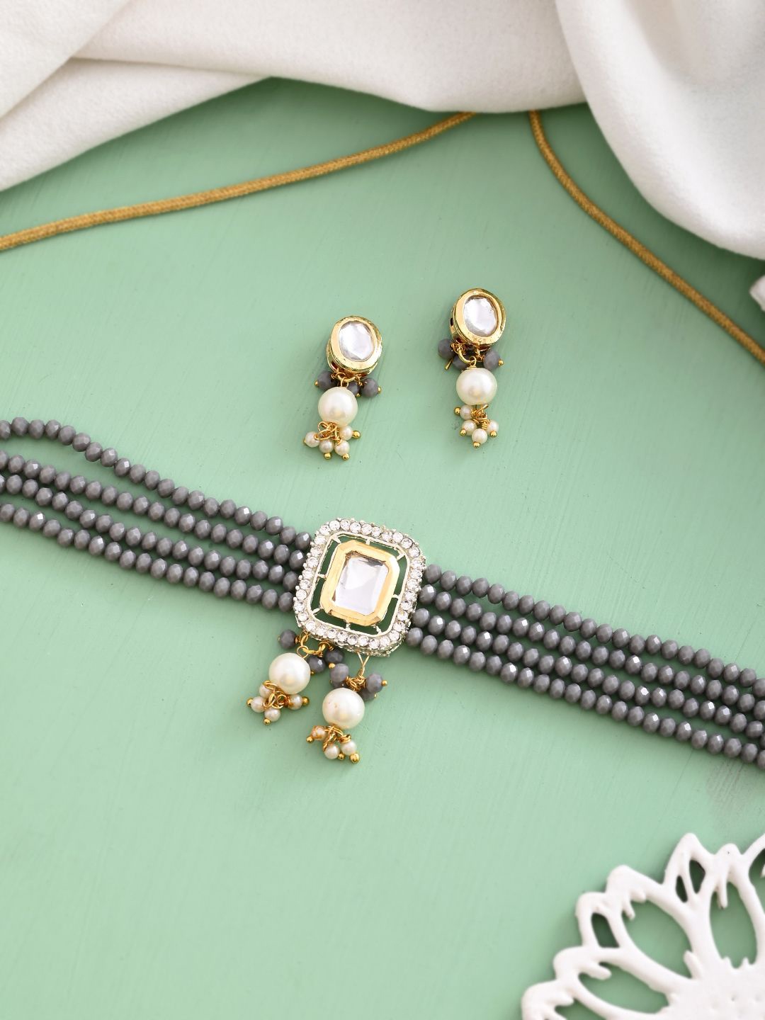 

Silvermerc Designs Gold-Plated Gemstone-Studded & Pearl-Beaded Jewellery Set