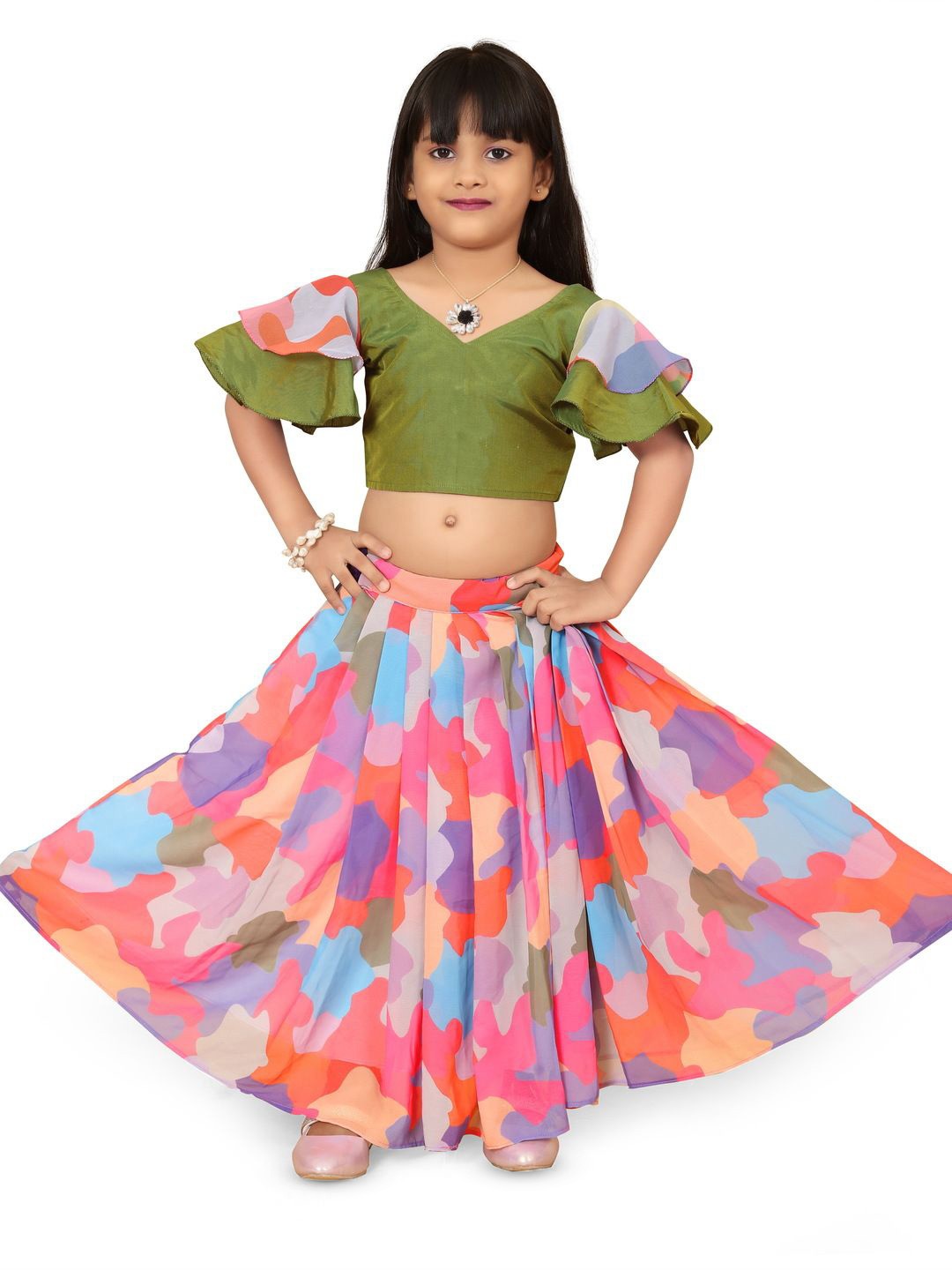 

BAESD Girls Printed V-Neck Flared Sleeves Ready to Wear Lehenga & Blouse, Green