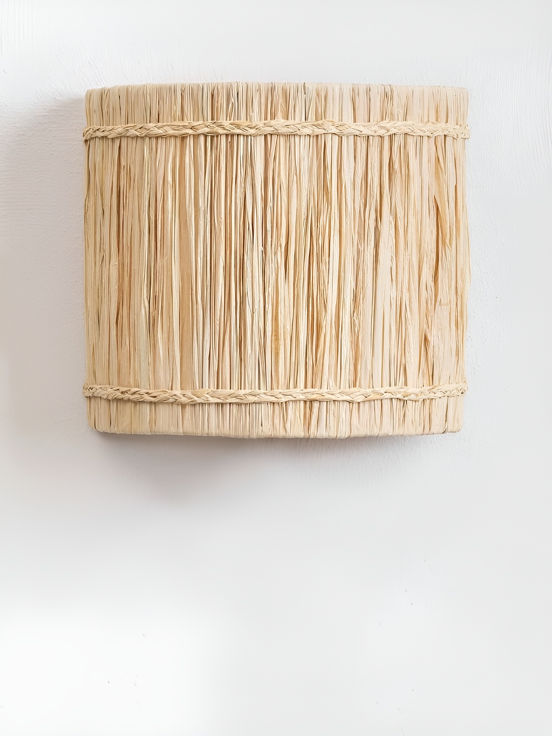 

akway Beige Textured Wooden Wall Lamp