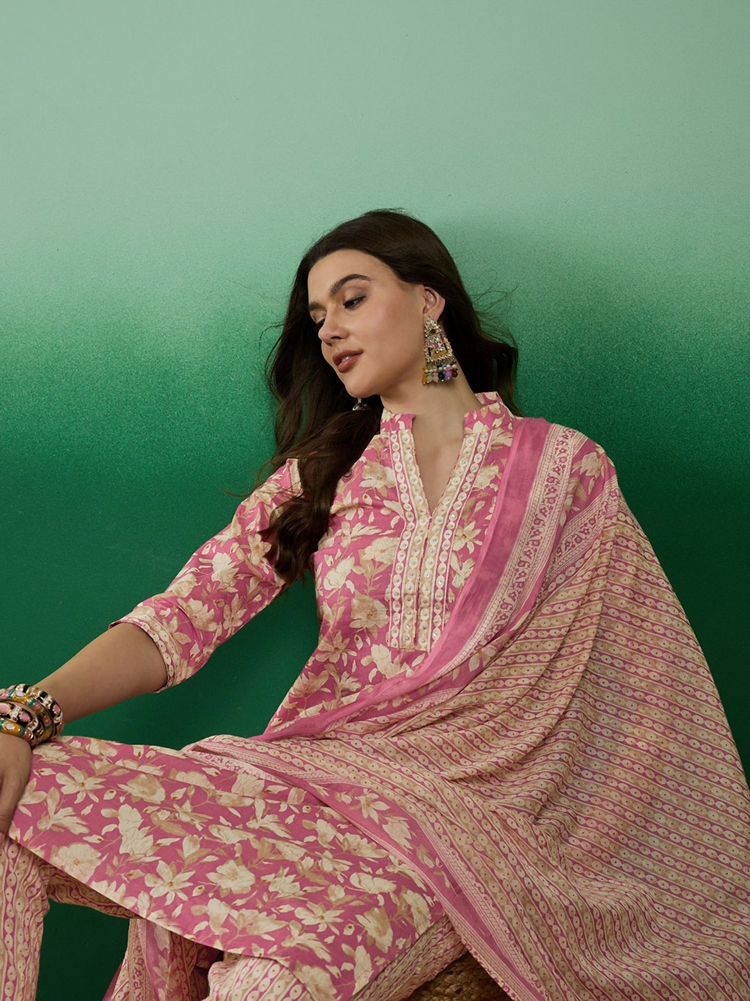 

Sangria Printed Pure Cotton Straight Kurta With Trousers & Dupatta, Pink