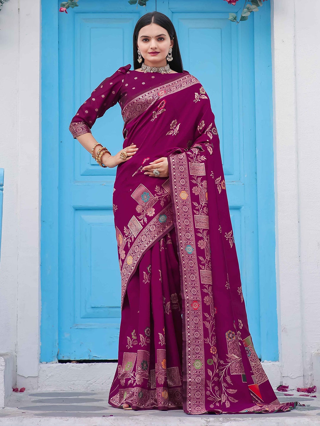 

RICH & ROMAN Woven Design Zari Pure Silk Banarasi Saree, Magenta