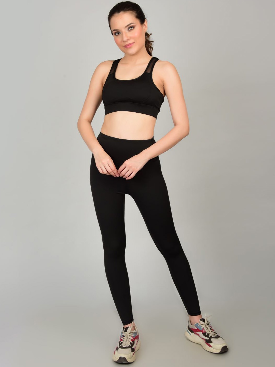 

Poftik Sleeveless Sports Bra & Ankle-Length Tights Tracksuits, Black