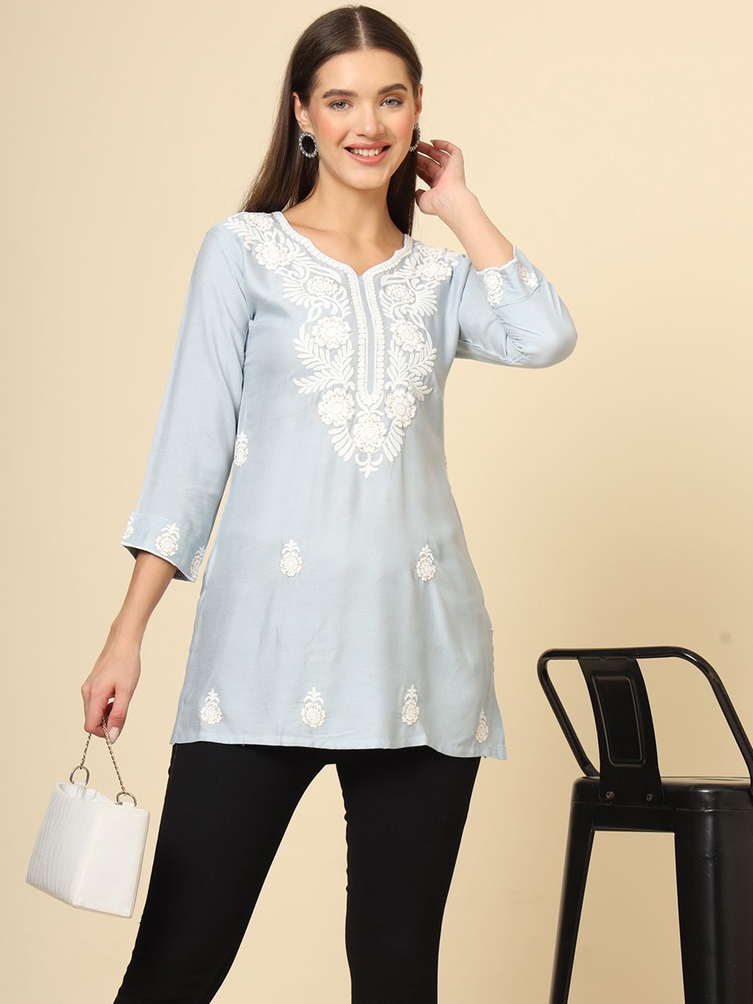 

Civamee Floral Embroidered Thread Work Thread Work Kurti, Turquoise blue