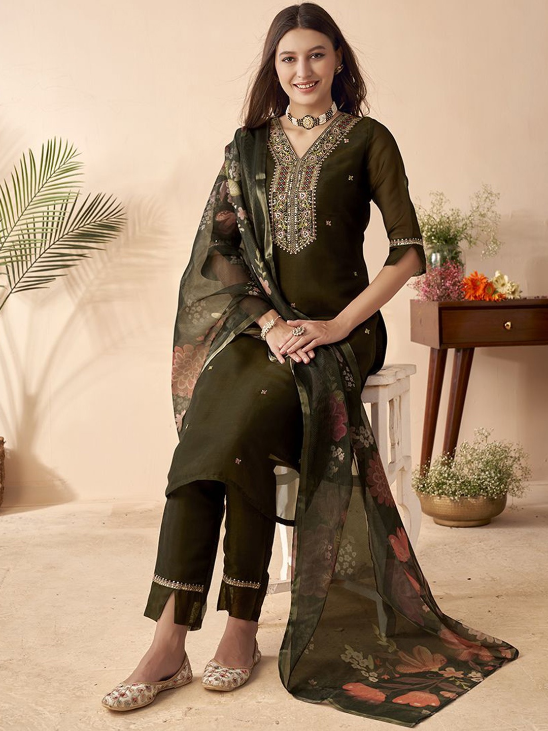 

Anouk Olive Green Floral Embroidered Sequined Straight Kurta with Trousers & Dupatta