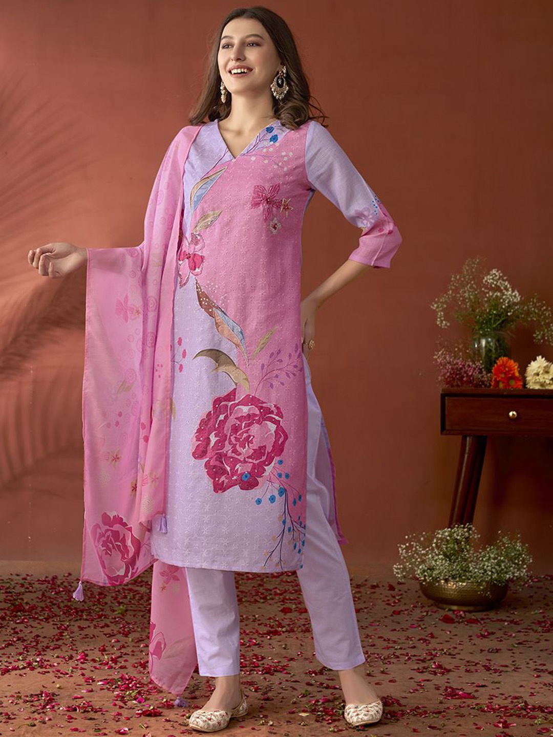

Anouk Purple Floral Embroidered Beads & Stones Linen Kurta with Trousers & Dupatta