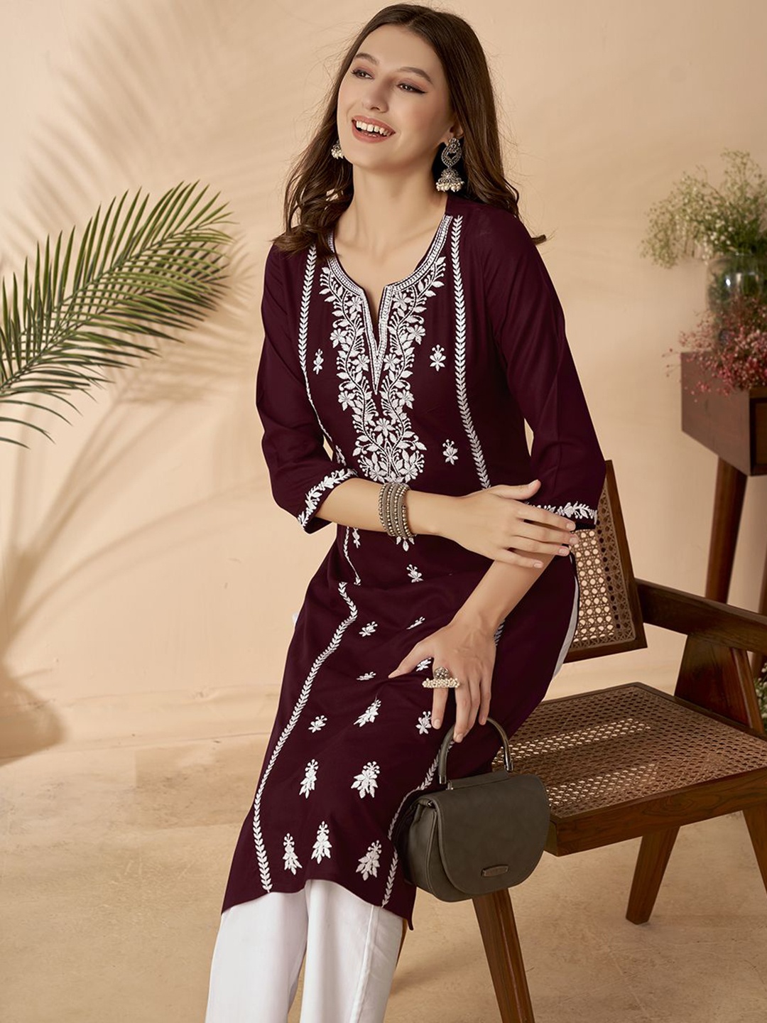 Anouk Floral Embroidered Thread Work Straight Kurta, Burgundy