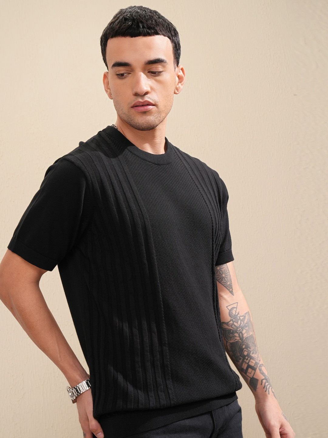 

Highlander Men Knitted Textured Polo Collar T-shirt, Black