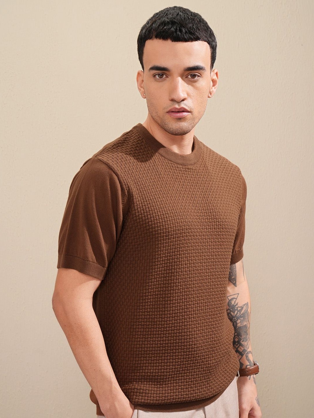 

Highlander Men Knitted Textured Relaxed Fit T-shirt, Brown