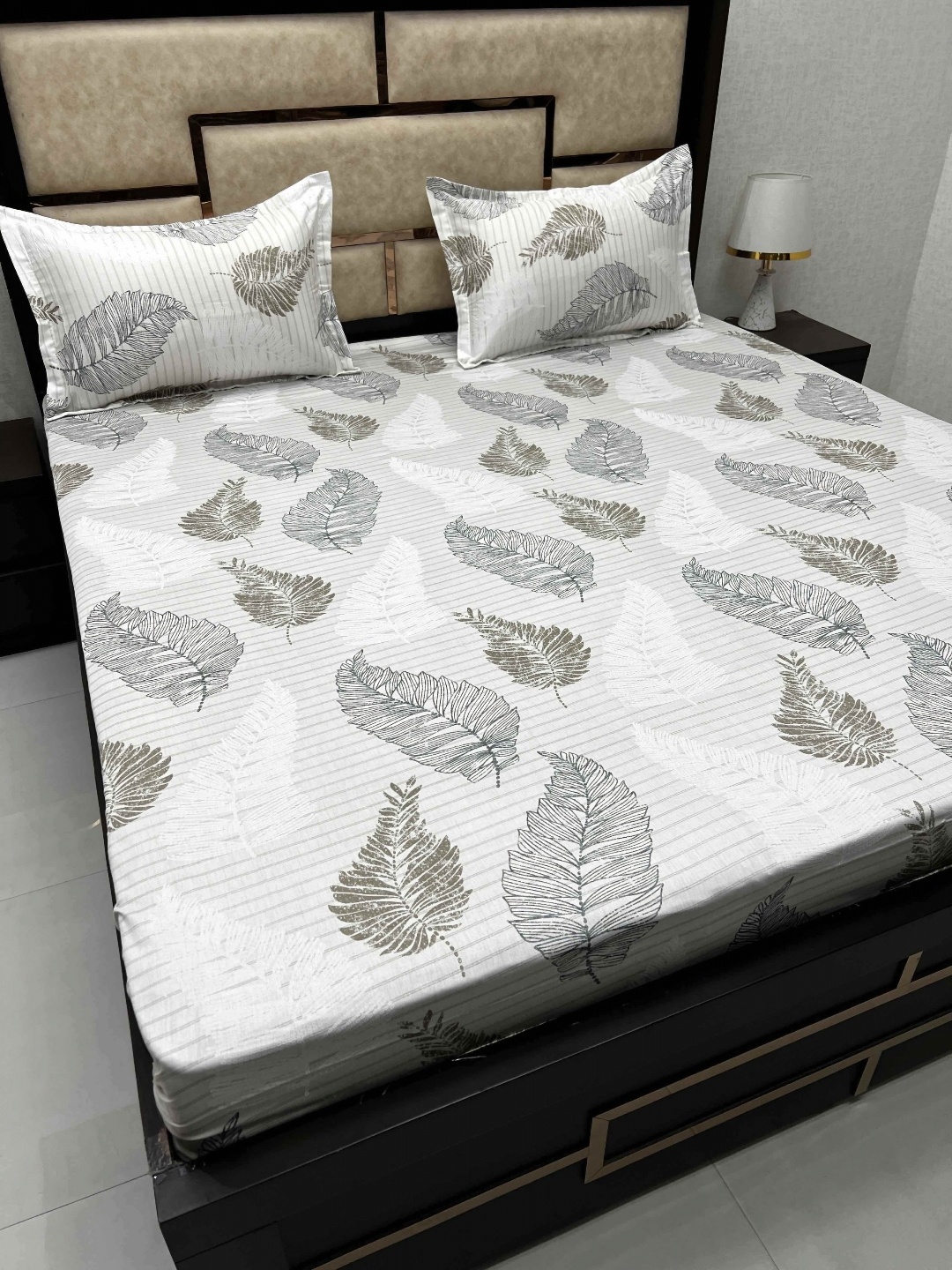 

Pure Decor White & Grey Floral Cotton 330 TC King Bedsheet with 2 Pillow Covers