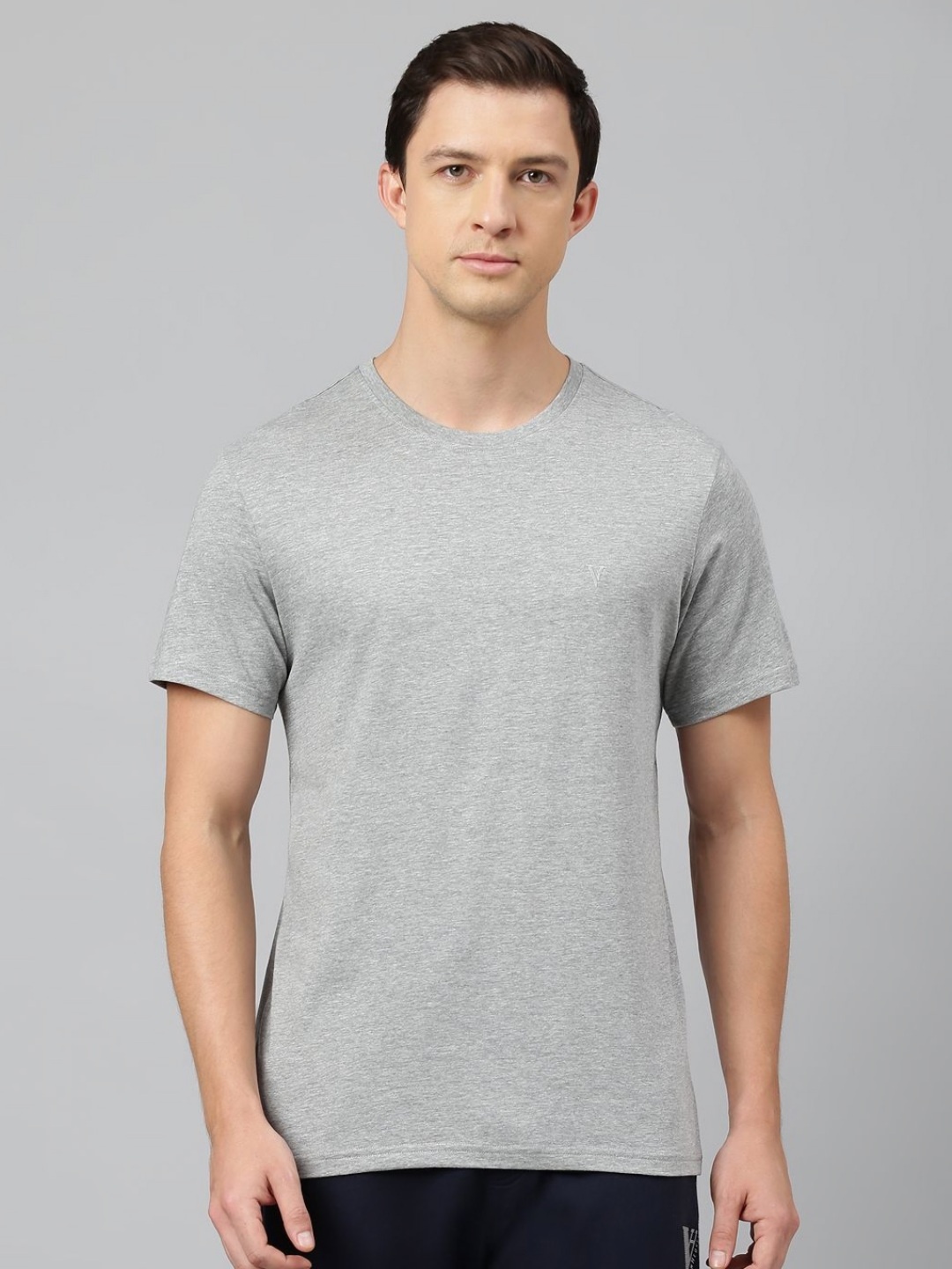 

Van Heusen Men Solid Round Neck T-shirt, Grey melange