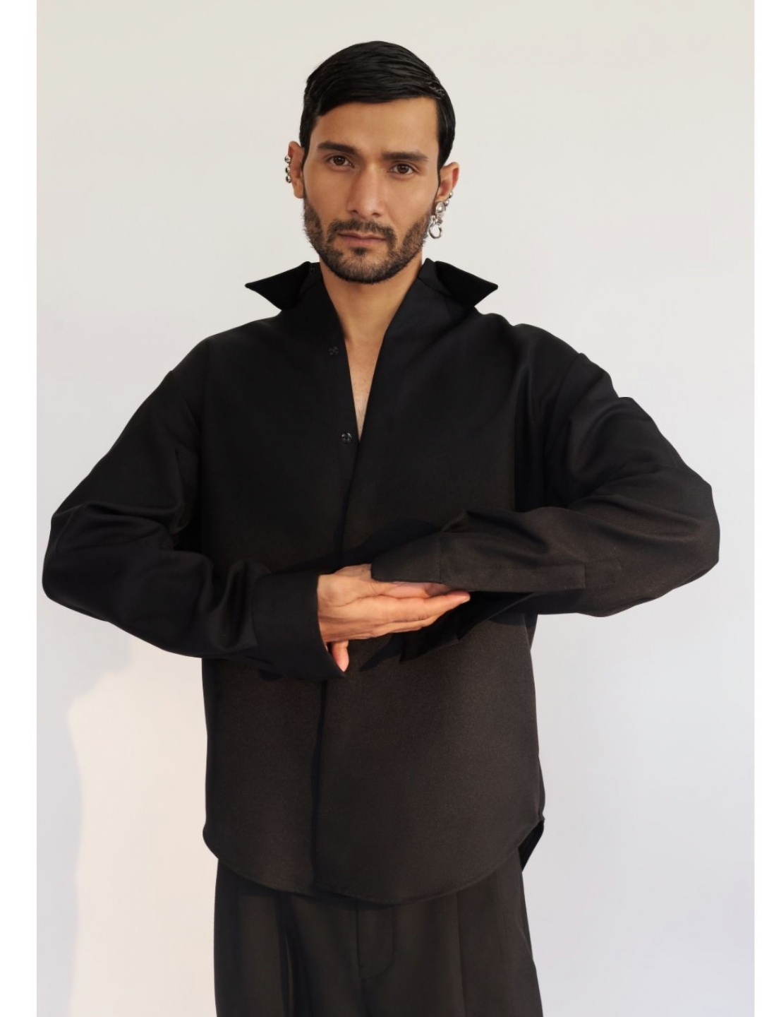 

ROSANI Unisex Extended Sleeves Polo Collar T-shirt, Black