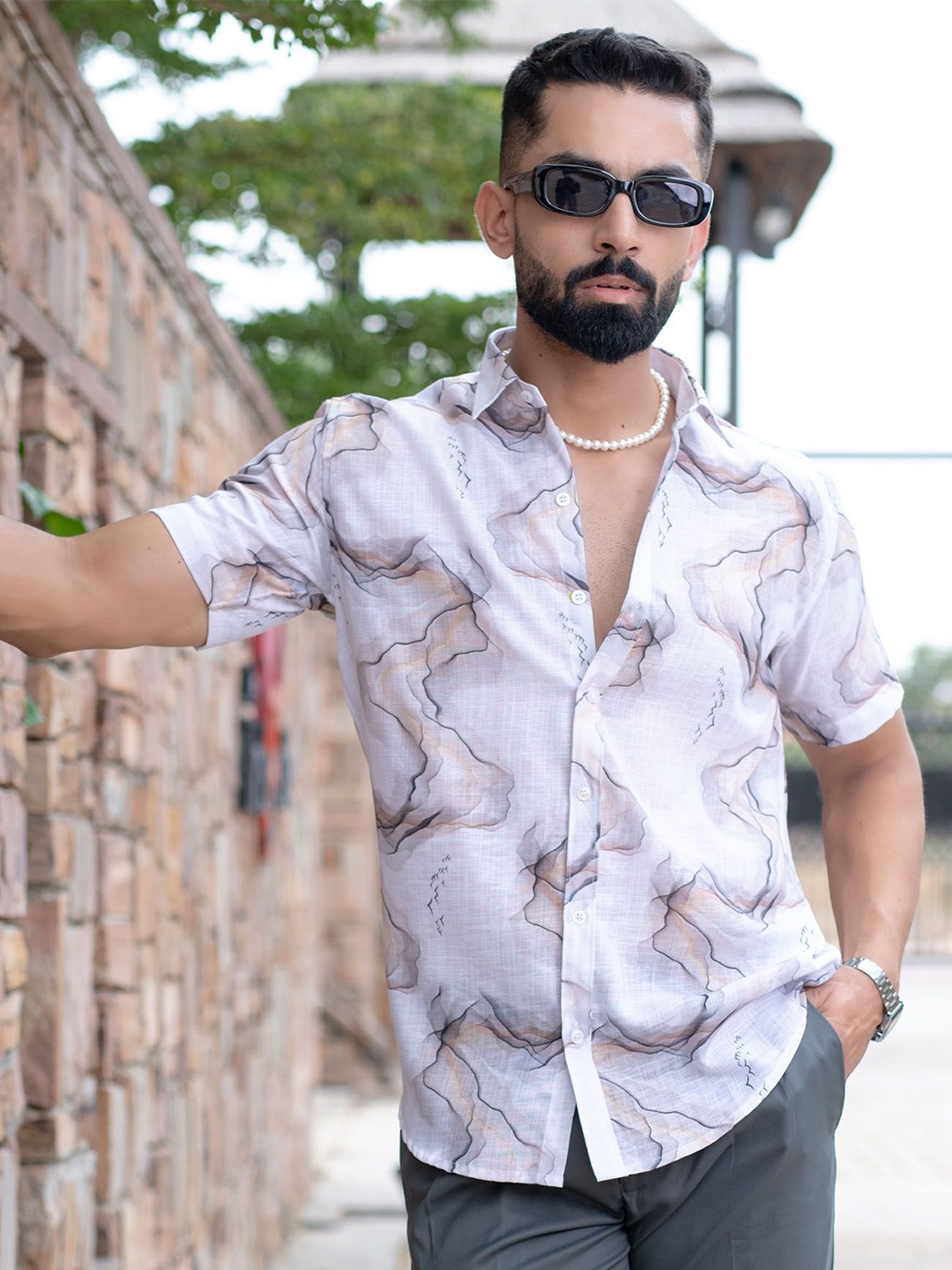 

Tistabene Men Comfort Abstract Printed Casual Shirt, White