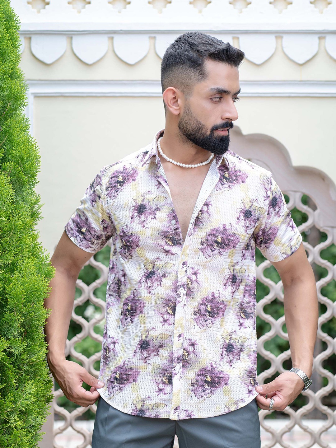 

Tistabene Men Comfort Floral Printed Casual Shirt, White