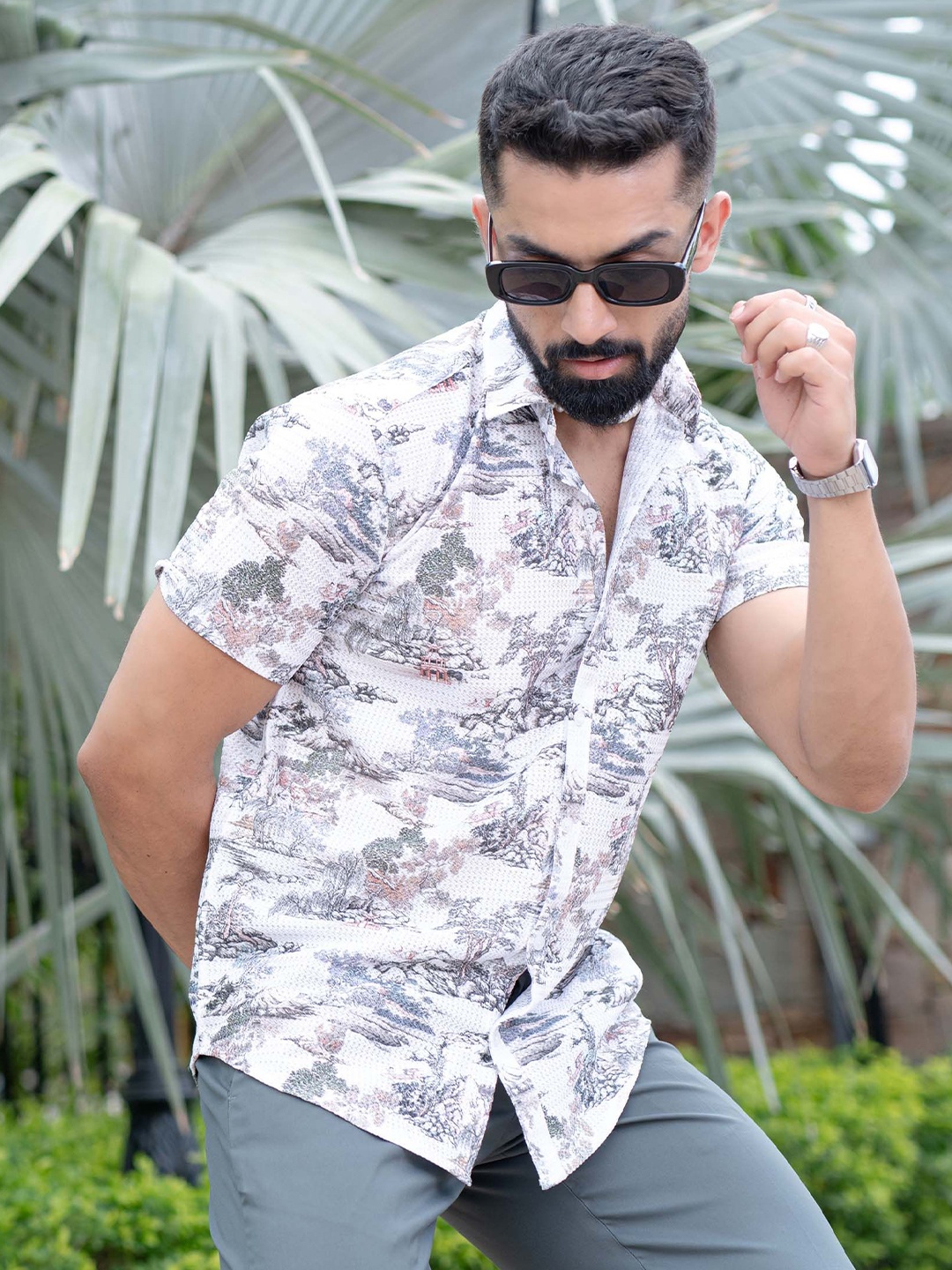 

Tistabene Men Comfort Abstract Printed Casual Shirt, White