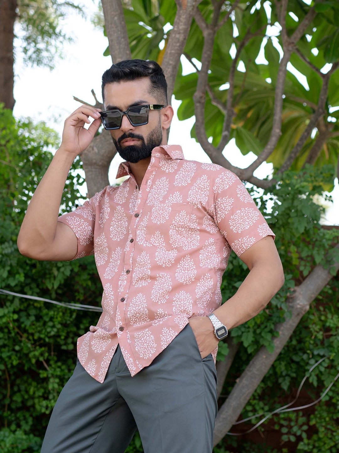 Tistabene Men Comfort Floral Printed Casual Shirt, Beige