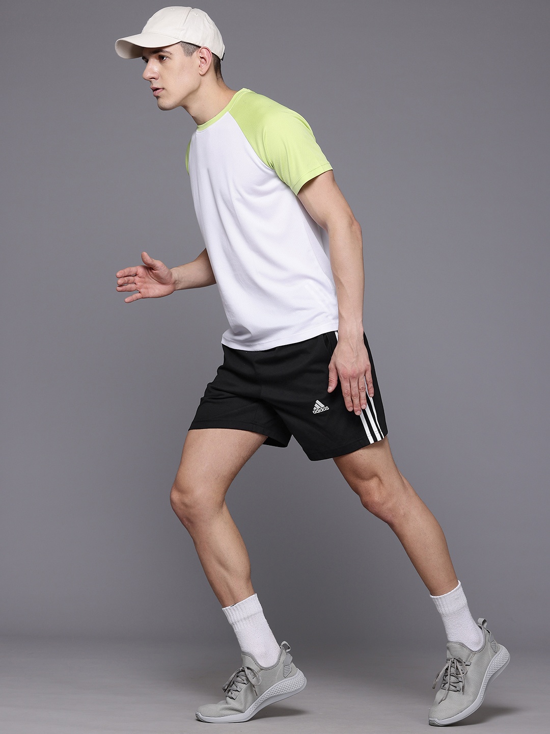 

ADIDAS Men 3-Stripes 7 Shorts, Black