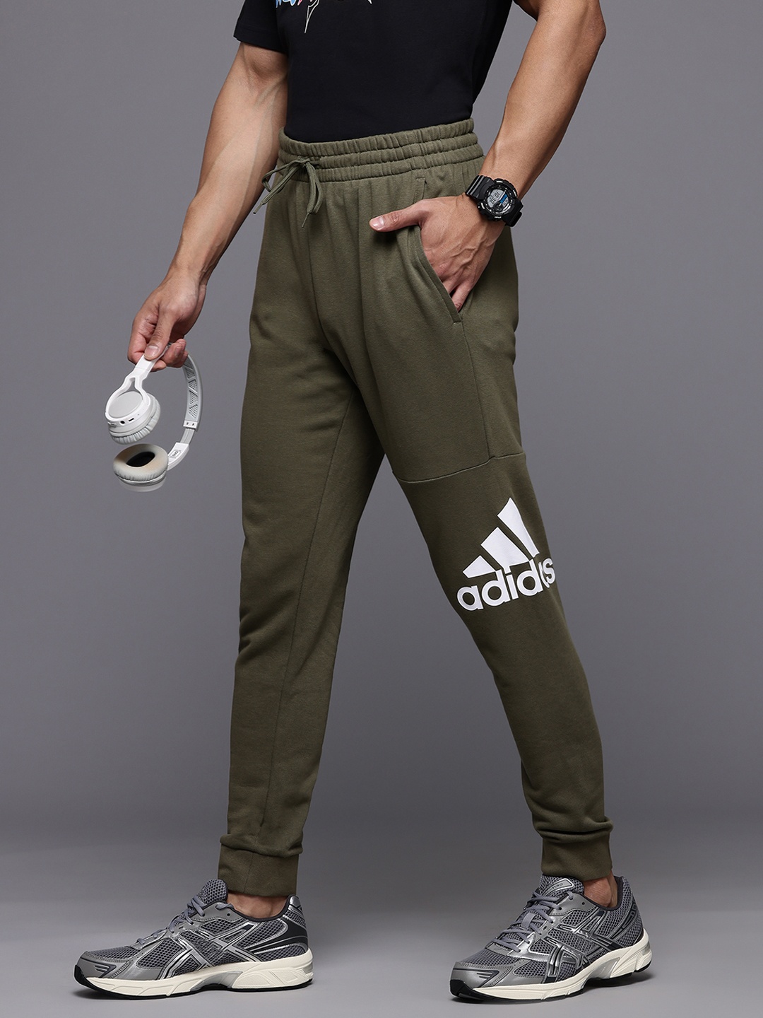 

ADIDAS Men Printed Big Logo French Terry 2 Sports Joggers, Olive