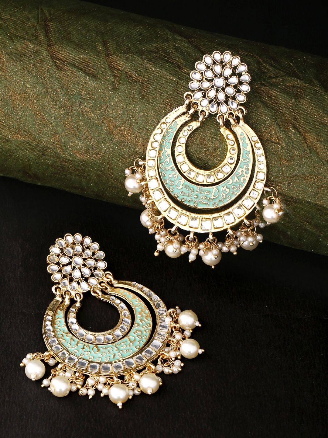 

Yellow Chimes Gold Plated Kundan Meenakari Chandbalis