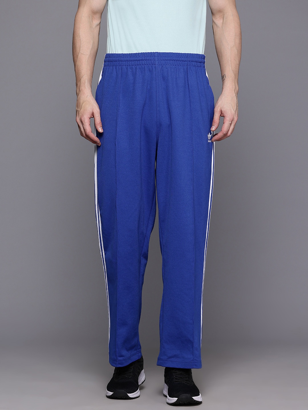 

ADIDAS Originals Men Baggy Track Pants, Blue