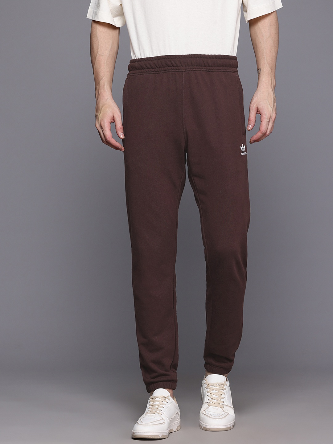 

ADIDAS Originals Men Pure Cotton Trefoil Essentials Track Pants, Brown