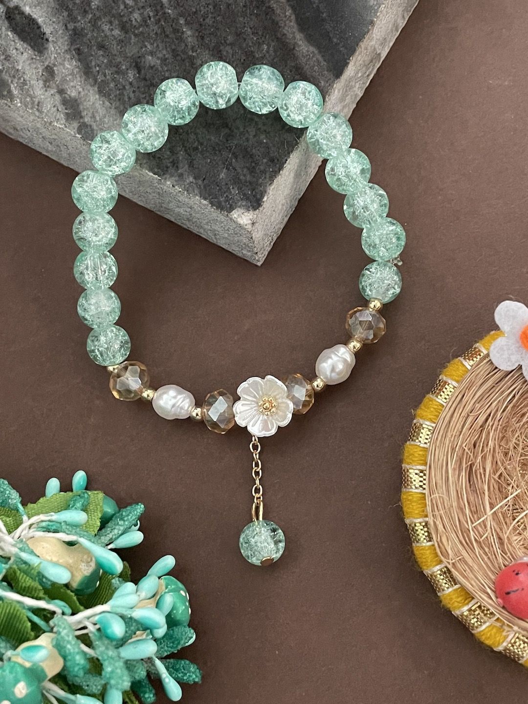 

Digital Dress Room Elasticated Stone & Beaded Rakhi, Green
