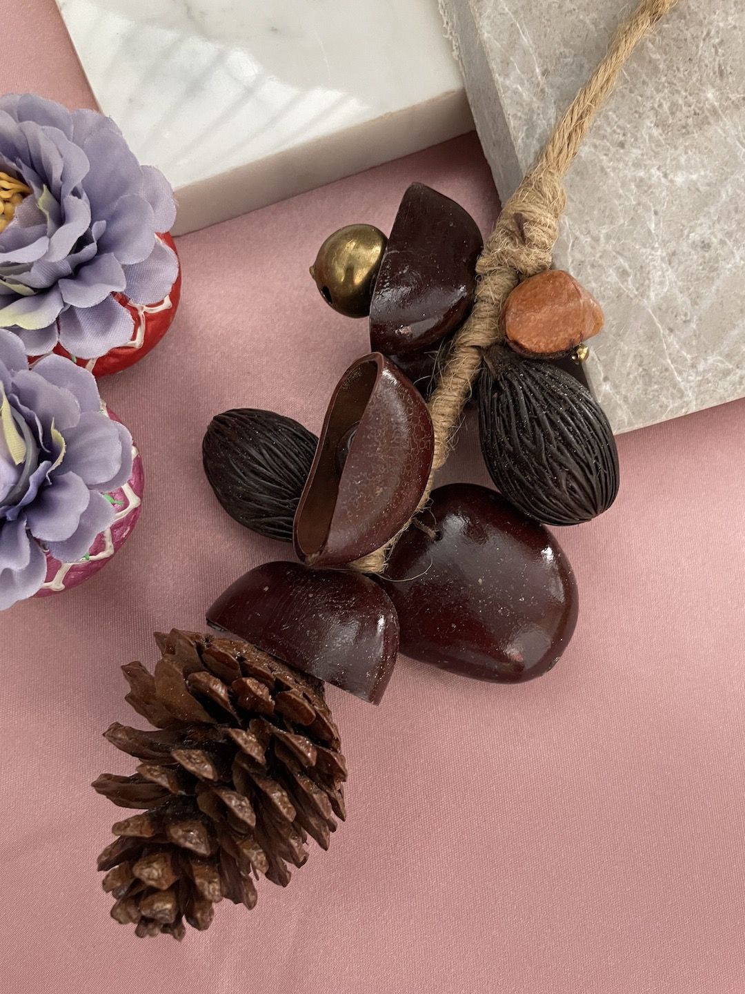 

Digital Dress Room Women Pinecones Ghungroo Latkan Lumba Rakhi Rakhi, Brown