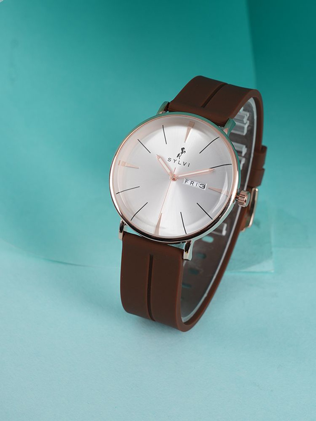 

Sylvi Men Dial & Straps Analogue Multi Function Watch 8113-White-RG-CF